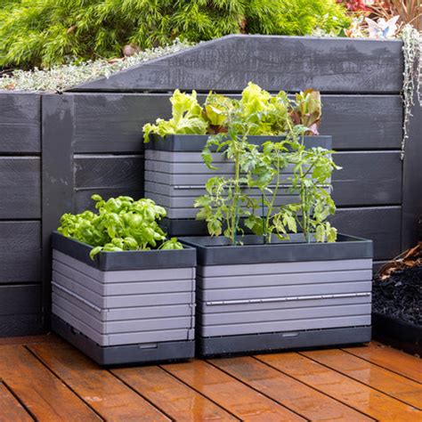 Georgie Raised Garden Bed .